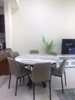 Cozy Bedroom Retreat in Green Community Pool View - B&B Dubai