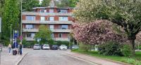 FORUZ - Apartment mit Balkon & TG-Stellplatz - B&B