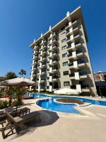 SA Apartments! 2bd Flat Sea and Mountain View - B&B