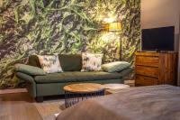 Apartment with Shower