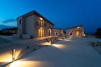 Elio Villa (Mountain view)