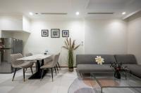 Vinhomes Central Park by Bevista - B&B