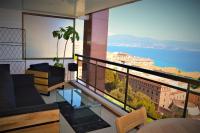 Grand T2 STANDING AJACCIO Proche centre et plages VUE PANORAMIQUE PARKING PRIVE - B&B Ajaccio