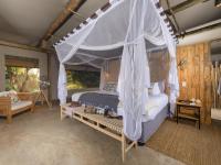 Camera Deluxe Doppia con Letti Singoli