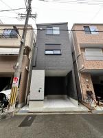 新築"Kaara"駅から2分 USJ空庭難波梅田まで10分!!まるごと一軒家貸し切り!!大人数宿泊可能!駐車場有 - B&B Osaka