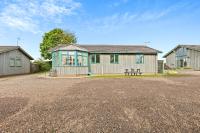 Mary Rose Lodge - North East Escapes - B&B Warkworth
