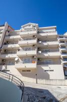 Apartments Charme - B&B Bečići