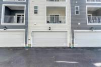 5-Star Family Beach Escape - Pool, Garage & Prime Location - Sleeps 10 - Chambres d'hôtes Ocean City