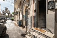 GuestHost - Center Apartment Catania - B&B Catania