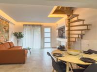 Parking privé en résidence - Central - 3 lits 180, 160, 140 cm - B&B Sélestat