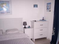 Dreibettzimmer mit Terrasse