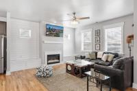 Lucky Bachelor 5 Min to Broadway With Hot Tub - Bed and Breakfast