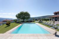 Spacious Villa Pool & Douro View by Host Wise - B&B