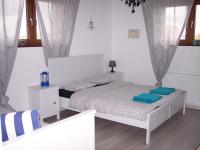 Quadruple Room with Private Bathroom