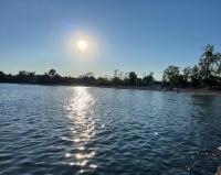 pet friendly waterfront Cottage-Bowmanville - B&B Bowmanville