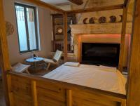 Suite avec jacuzzi privatif - Ferienwohnung Vergèze