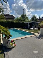 Cozy apartment - Ferienwohnung Neuville-les-Dames