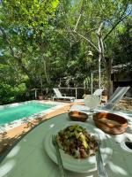 El nido en la playa con alberca y acceso directo a la bahia de Casa Pauline - Chambres d'hôtes Arroyo Cruz