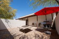 Spring Dream 2BR Apt with Parking in the Heart of DT - B&B Tucson
