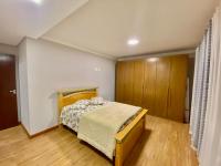Quarto para locação em apartamento - B&B