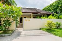 Kamala Beach House, 7-Min Walk to Beach - B&B Kamala Beach