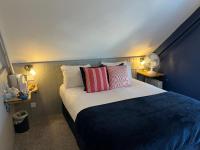 Camera Matrimoniale con Bagno Privato