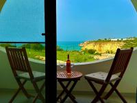 Luisela Mar Algarve - Bed and Breakfast Carvoeiro