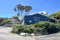 BINALONG BEACH COTTAGE Beachfront at Bay of Fires Next to Restaurant - Chambres d’hôtes Binalong Bay