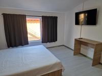 Grayscale Apartments - B&B Venus