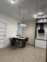 VIP apartment у центрі міста, новобудЖК Театральний,дуже простора - B&B Rivne