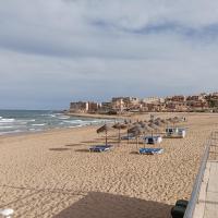 Bonito Apartamento 150 m de la playa La Mata - Chambres d’hôtes Torrelamata