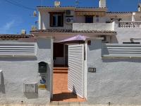 Costa Dorada Beach Villa with Shared Pool and Terrace - Bed and Breakfast Creixell