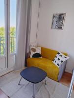 Studio cosy - proche Metro13 G Péri - Chambres d’hôtes Gennevilliers