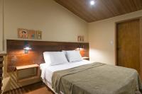 One-Bedroom Loft Apartment with One Queen Bed