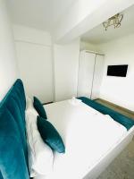 Luxe Appartement met Uitzicht op Zee.