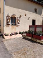 Maison au bord de l'eau - Bed and Breakfast Apremont