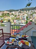 Budhanilkantha Homestay - B&B