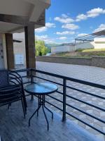 Apartamento de 1 dormitorio con terraza