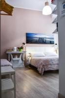 Camera Tripla Superior