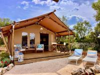 Domus Olea Glamping - Bed and Breakfast