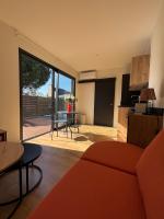 Maison cosy proche Rennes - Bed and Breakfast La Mézière