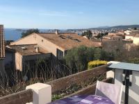 Maison vue mer à 800 mètres de la plage - B&B Sanary-sur-Mer