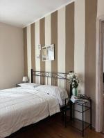Charming & bright apartment Como lakefront - Bed and Breakfast