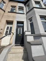 Cosy 2 Bed Cardiff Bay Retreat! - B&B Cardiff