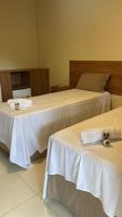 Doppel-/Zweibettzimmer mit Bad