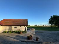 Spacious & elegant apartment in a stable at Kvarnviks Gård - B&B