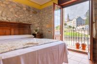 Apartamentos El Cruce de Moratón - B&B Cóbreces