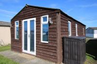 Coastal Escape at Sheppey Village - B&B