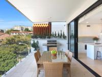 PineTree Penthouse by Coast Hosting - B&B