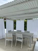 Renovated house 400 meters from the sea with parking - Chambres d'hôtes Forte dei Marmi